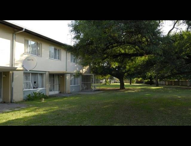 2 BEDROOM TOWNHOUSE FOR SALE IN SASOLBURG CENTRAL